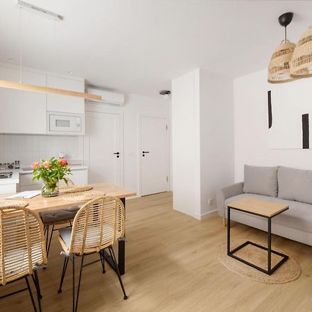Apartamenty Rodzinne Zdrojowe Kudowa-Zdrój Kültér fotó