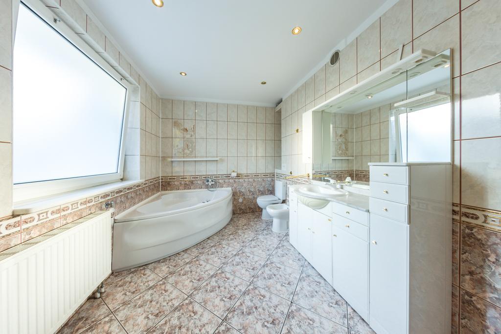 Apartamenty Rodzinne Zdrojowe Kudowa-Zdrój Kültér fotó